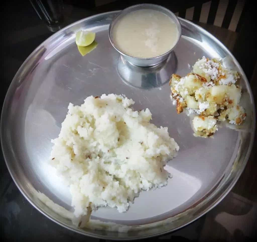 How to make Shengdana Amti And Bhagar Recipe