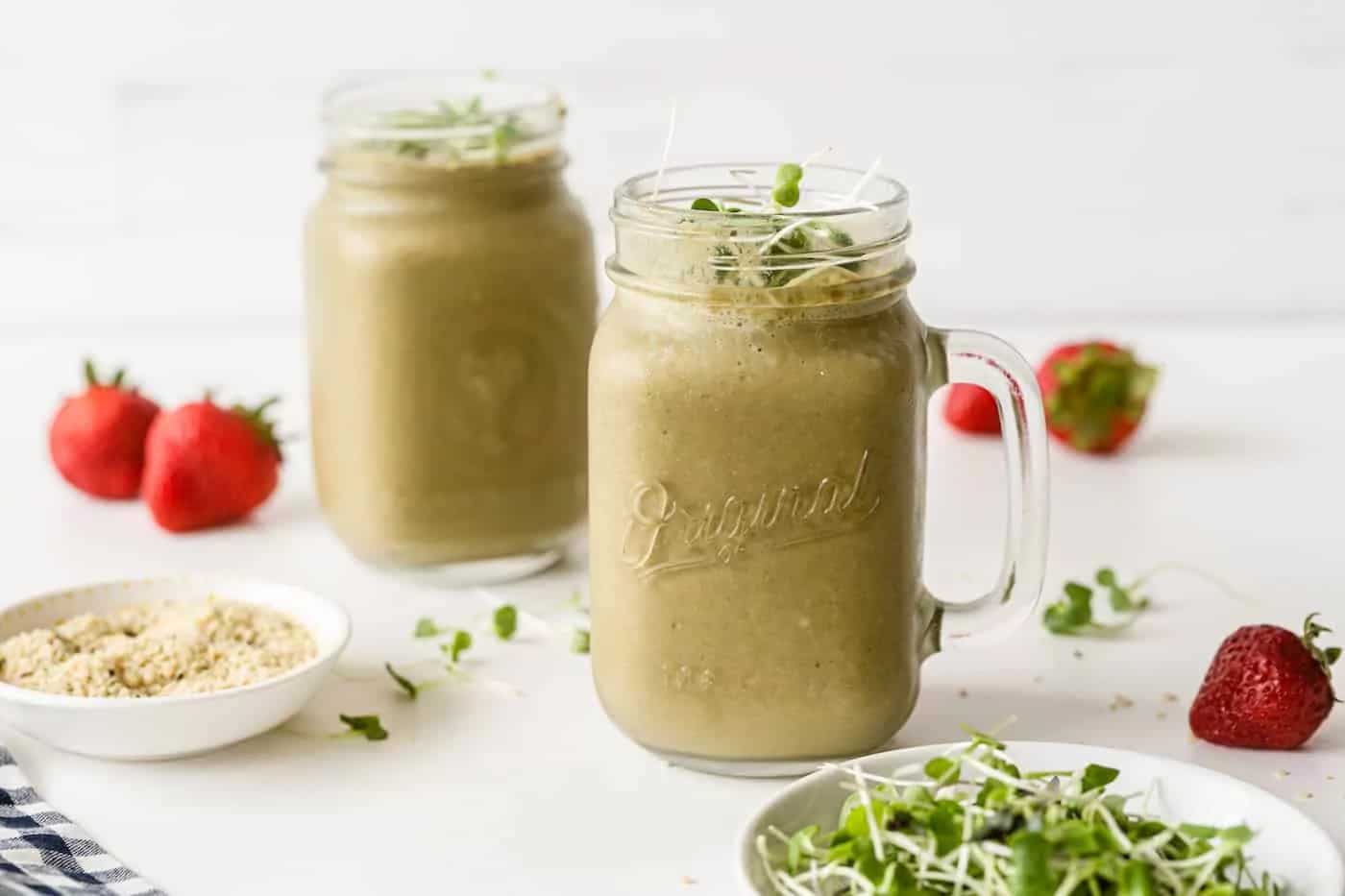 How to make Broccoli Sprout Smoothie Recipe