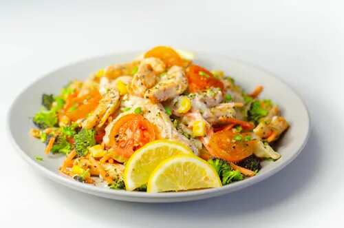 How to make Fresh Garlic Chives And Cucumbers Recipe