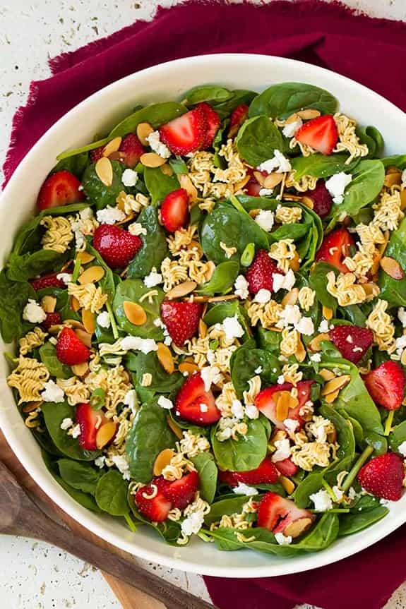 How to make Strawberry Crunch Spinach Salad Recipe