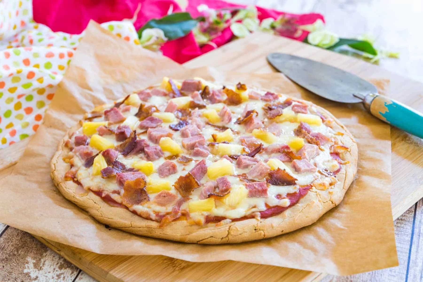 How to make Hawaiian Pizza With Crust Recipe