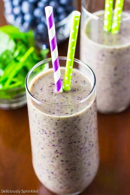 Berry Green Smoothie