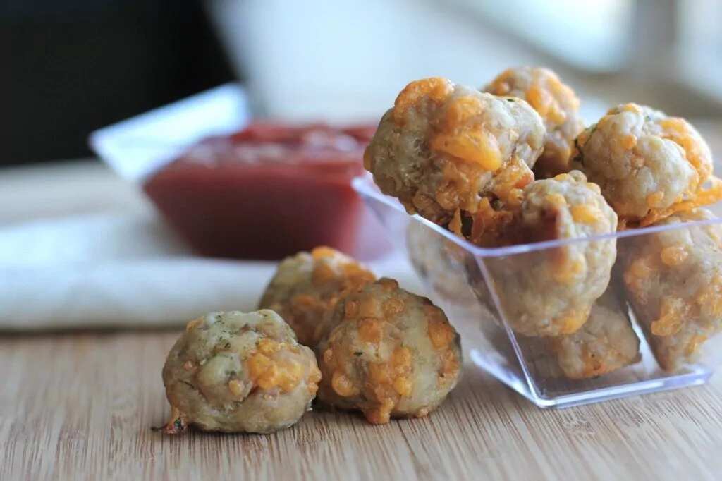 Sausage Ball Recipe Bisquick Cheese Whiz Dandk Organizer