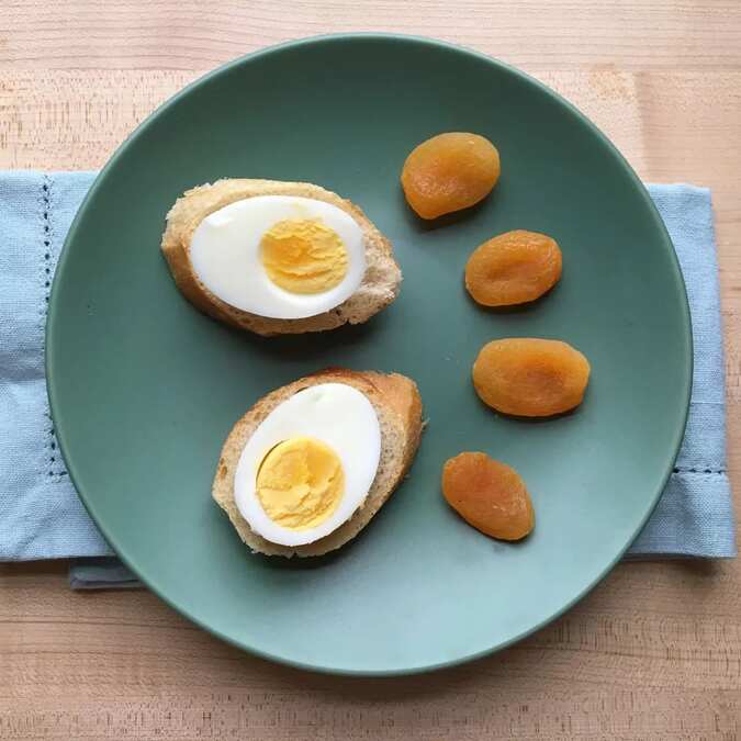 Egg-Topped Baguette With Apricots