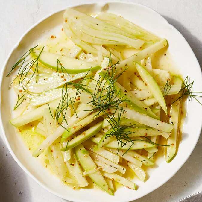 Kohlrabi Slaw With Fennel & Apple