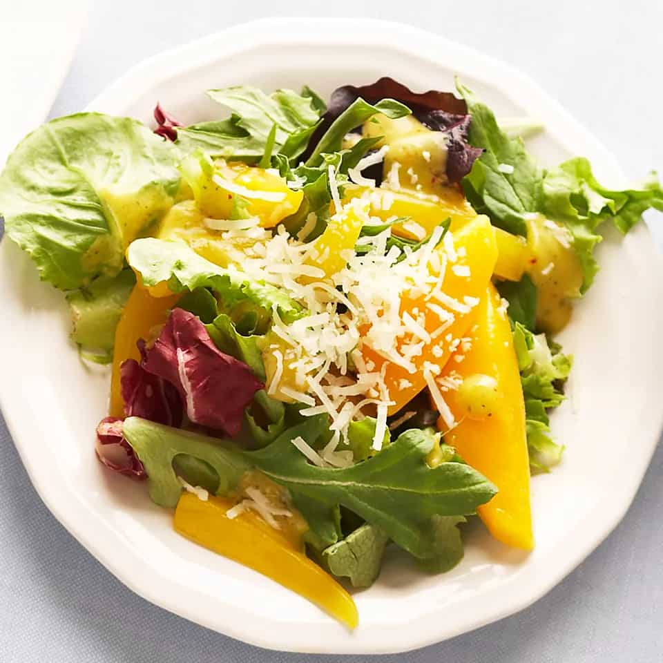 How to make Salad Greens With Mango-basil Vinaigrette Recipe
