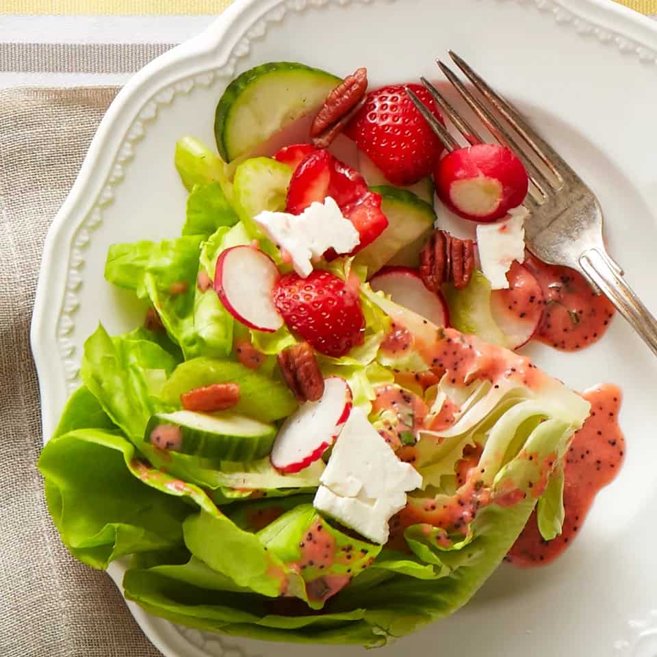 How to make Spring Wedge Salad With Strawberry-basil Vinaigrette Recipe