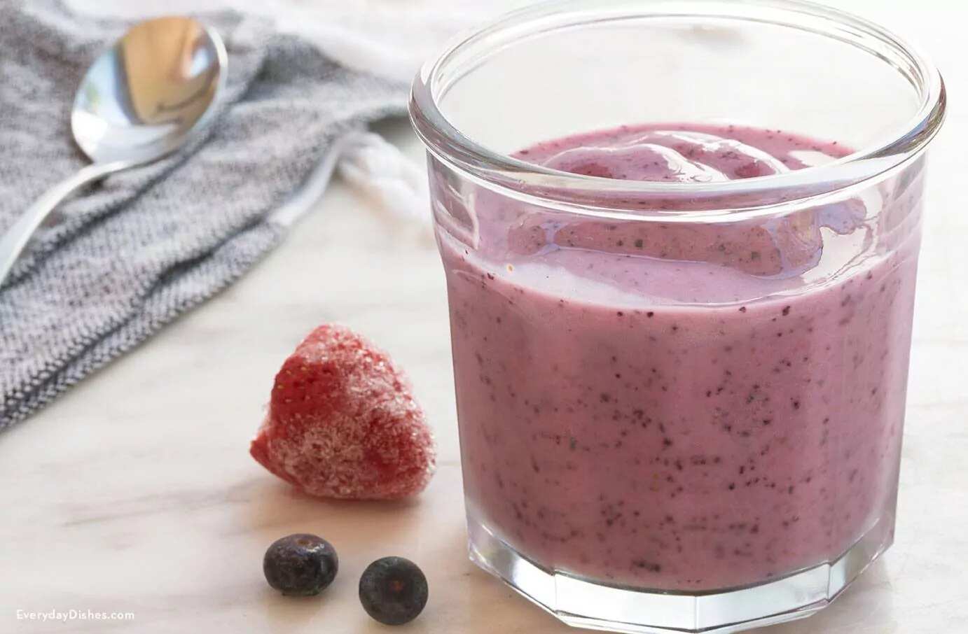 How to make Berry Smoothie Recipe