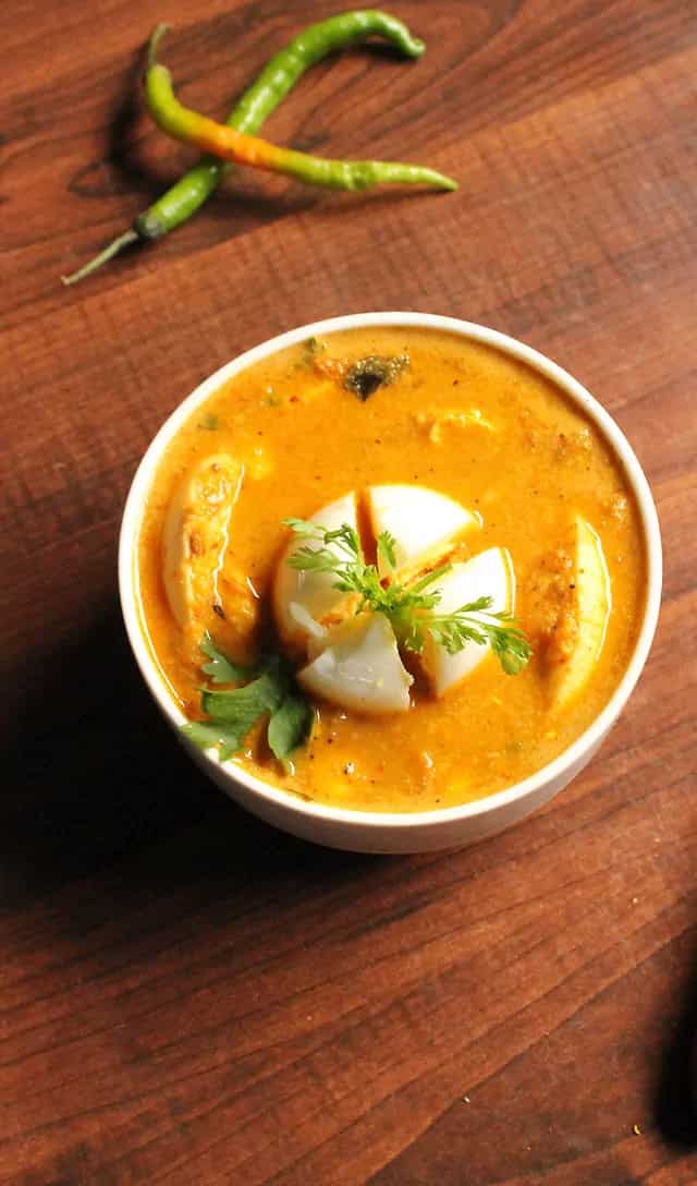 How to make Chettinad Muttai Kuzhambu Recipe