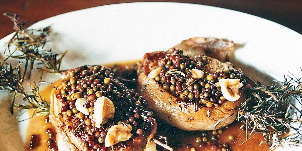 Pan-Seared Pork Chops With Green Peppercorn Sauce