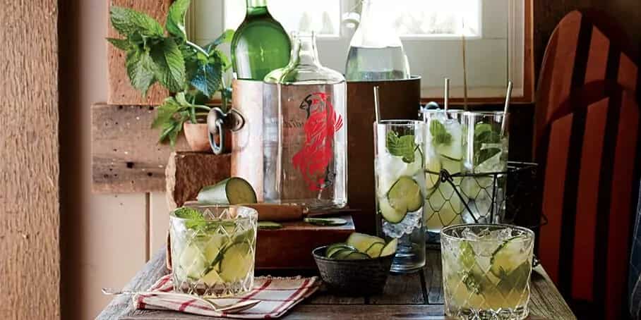 How to make Gin-and-honey Spritzer Recipe