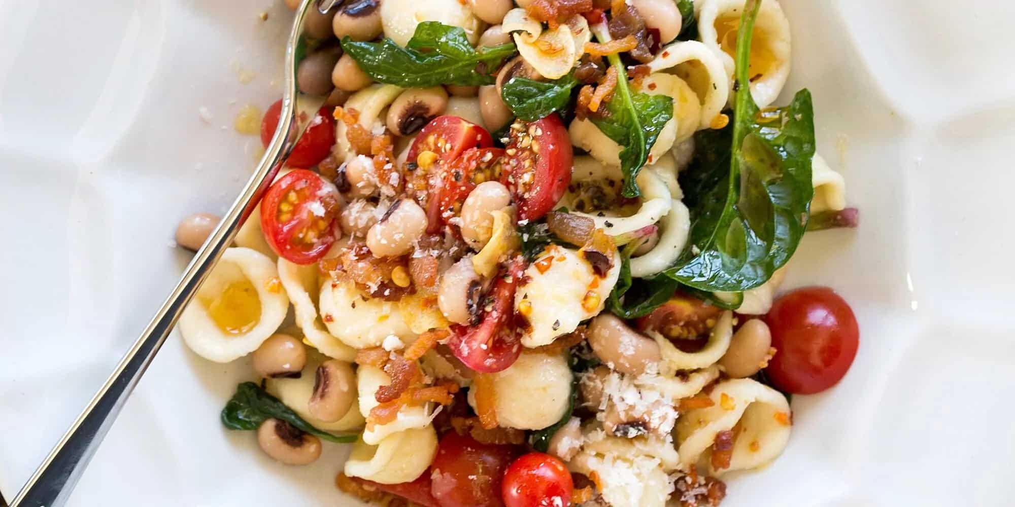 How to make Orecchiette With Bacon, Blackeyed Peas And Spinach Recipe