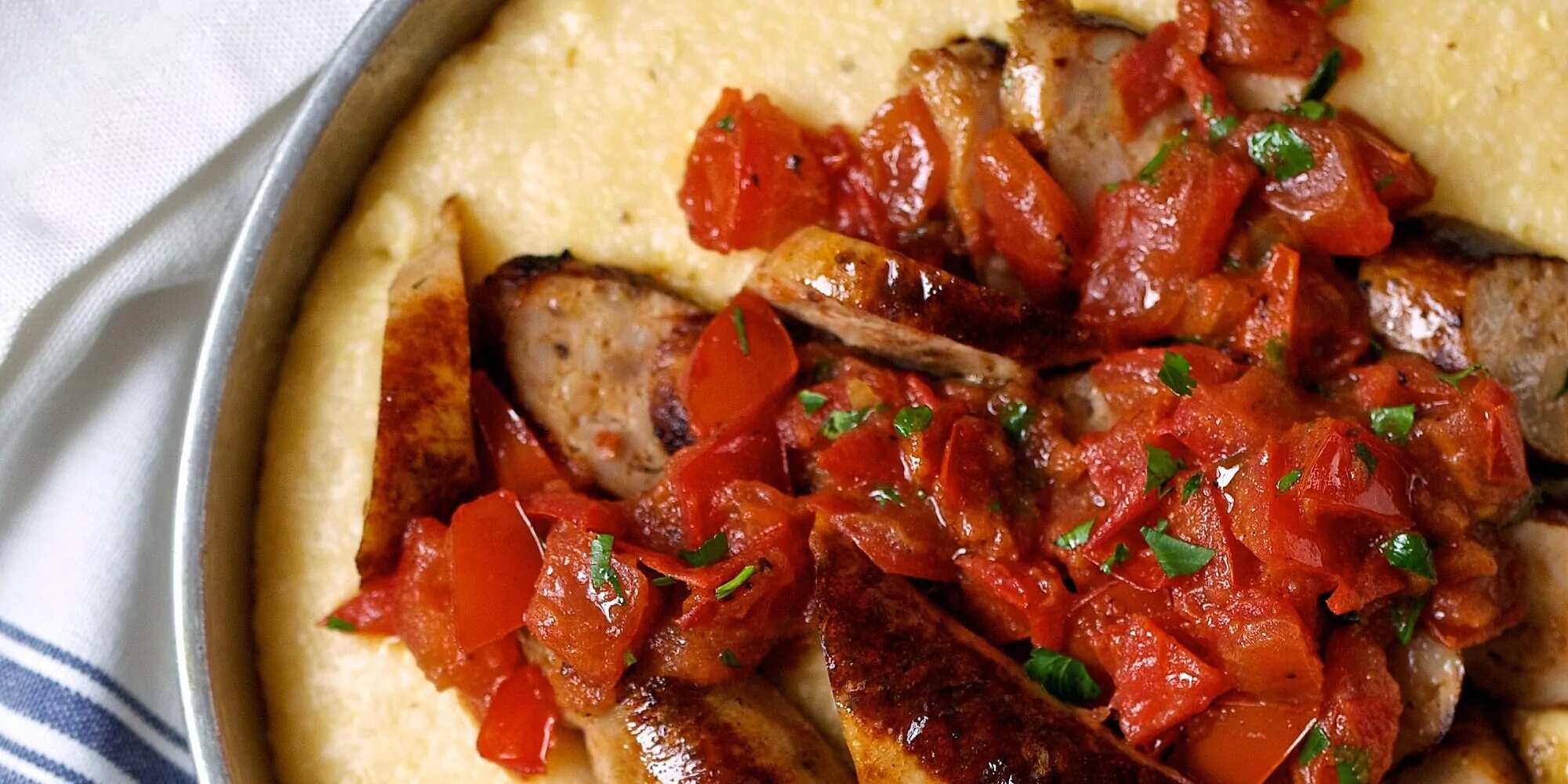 How to make Turkey Sausage With Cheddar-cheese Grits And Tomato Sauce Recipe