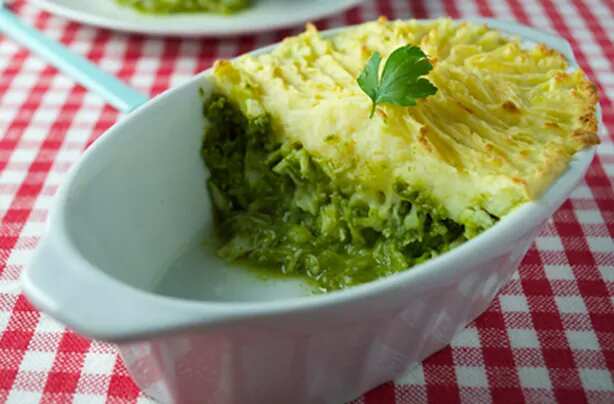 How to make Fish Pie With Watercress Sauce Recipe