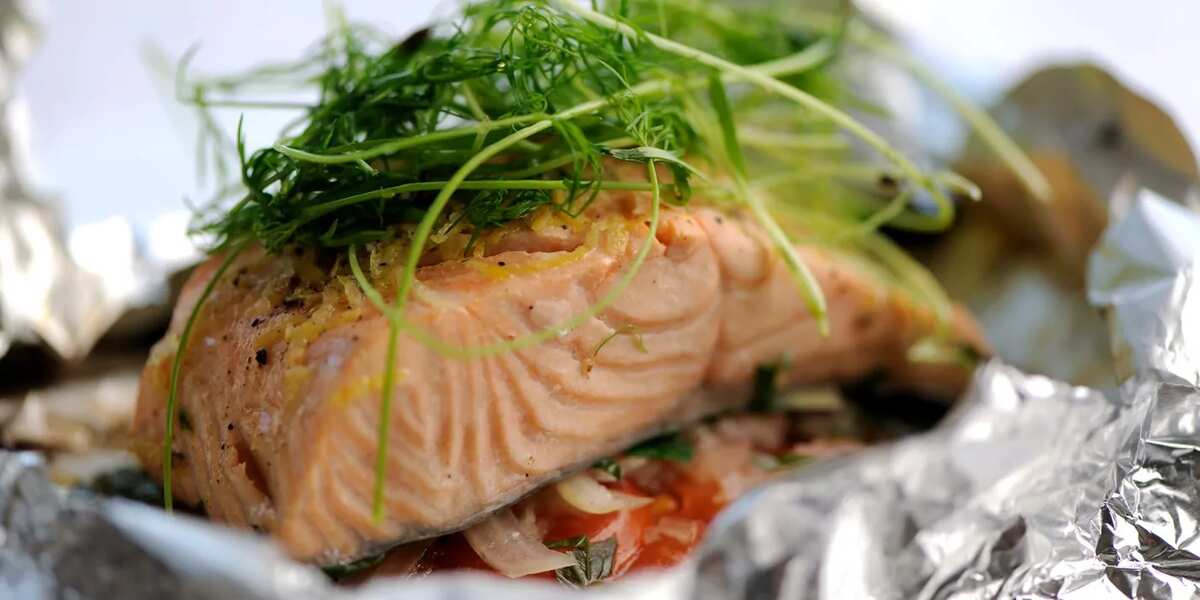 Salmon En Papillote