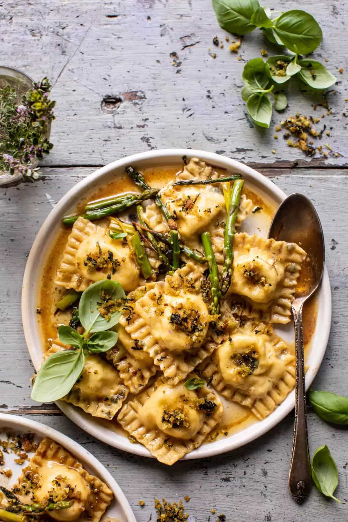 How to make Lemon Butter Cheese Ravioli With Garlic Basil Breadcrumbs ...