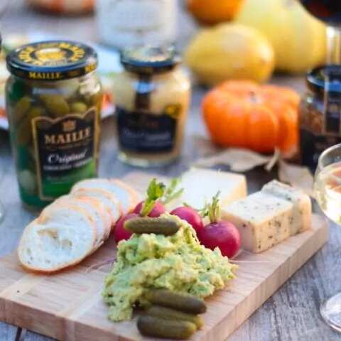How to make Avocado-mustard Dip Recipe