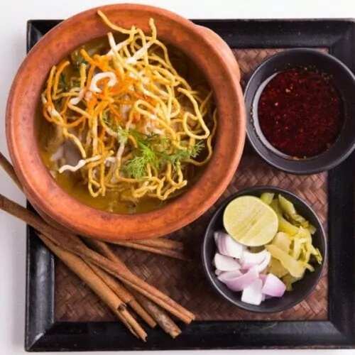 Kaow Soi Gai:Thai Everyone Should Make