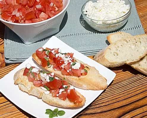How to make Tomato And Feta Bruschetta Bread Recipe