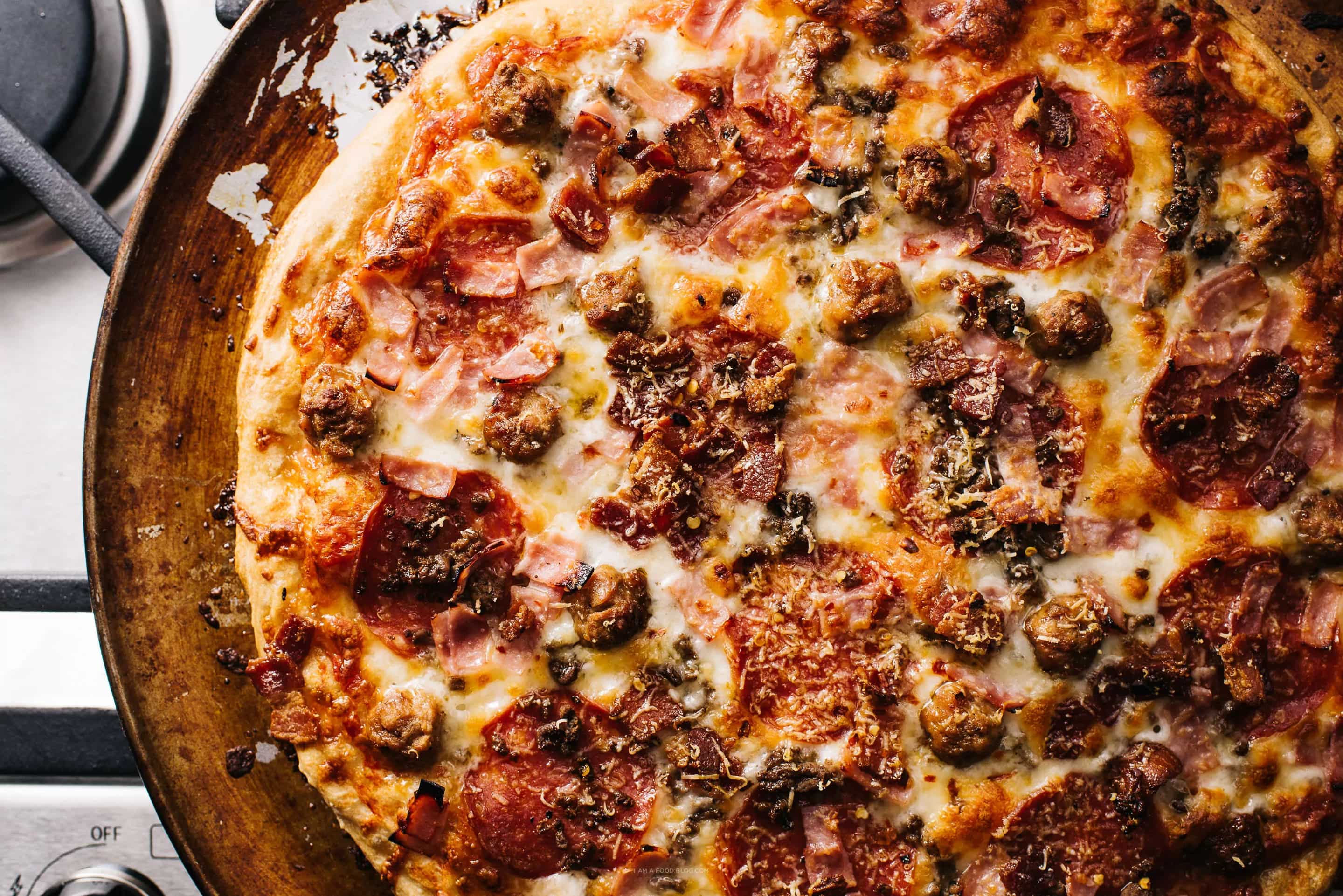 How To Make Meat Lovers Pizza Recipe The Ultimate Meat Lovers Pizza 1625123997 TAI3XUFVFGANE4X4P2PK.webp
