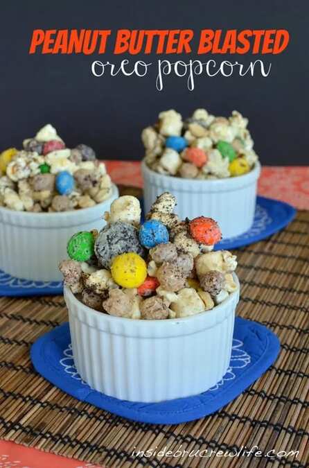 Peanut Butter Blasted Oreo Popcorn Munch