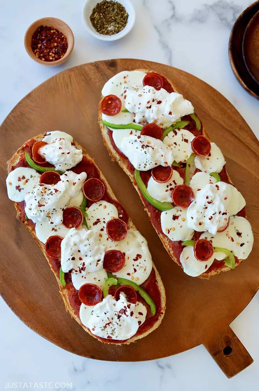 How to make The French Bread Pizza With Burrata Recipe