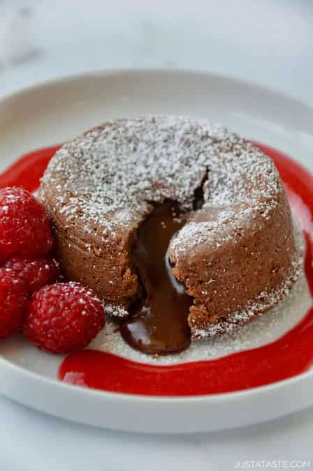 Chocolate Lava Cakes With Raspberry Sauce