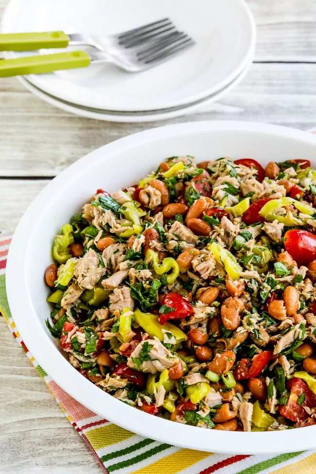 How to make Pinto Bean Salad With Tuna Tomatoes And Peperoncini Recipe