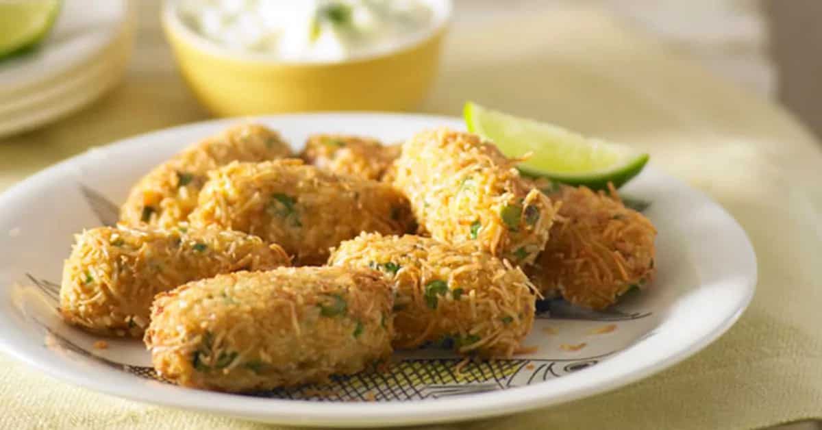 How to make Coconut Fish Fingers With Pineapple Raita Recipe