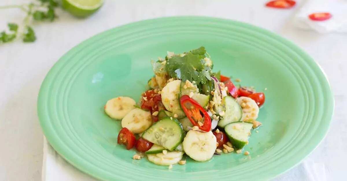 How to make Green Banana Som Tum Thai Salad Recipe