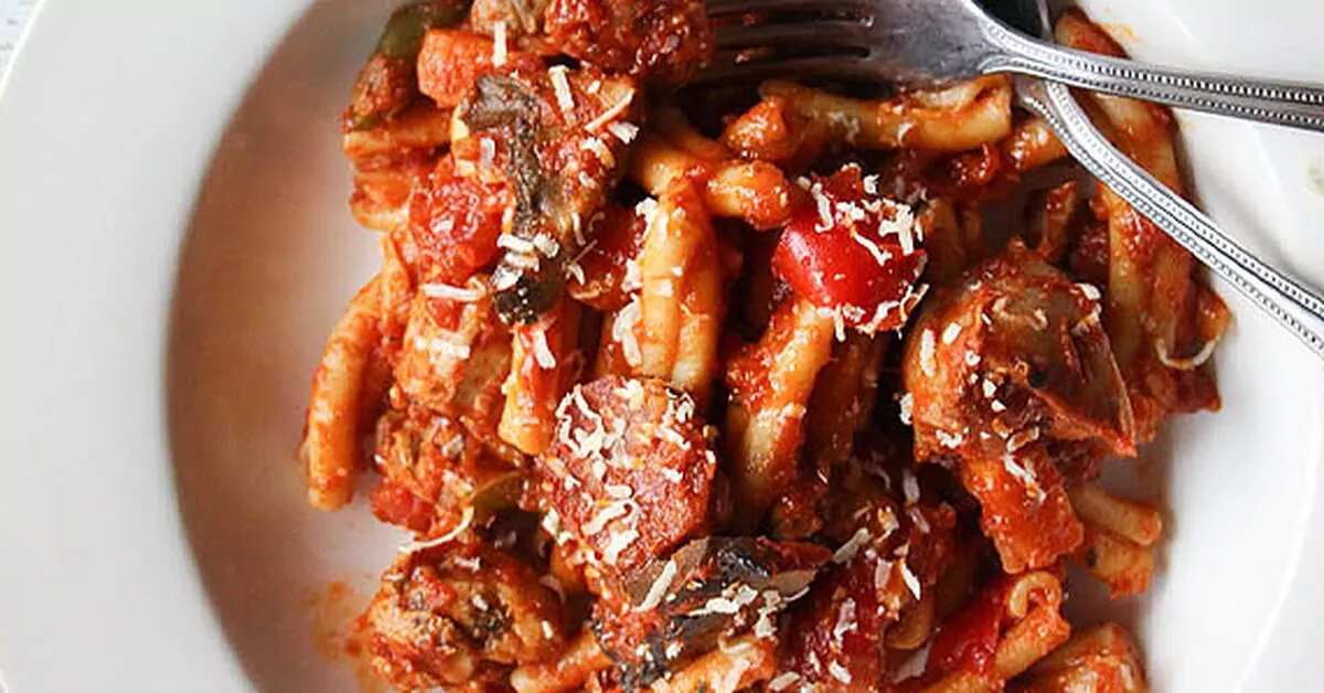 Casarecce With Chicken Chorizo Cacciatore