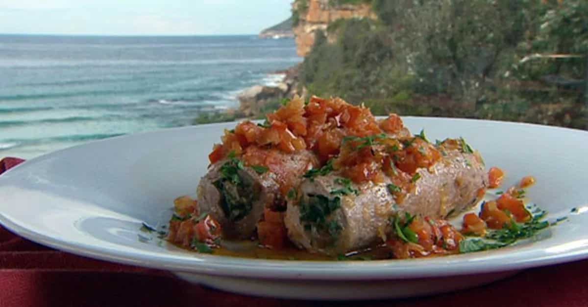 How to make Veal Involtini With Pine Nuts, Sultanas And Napolitana