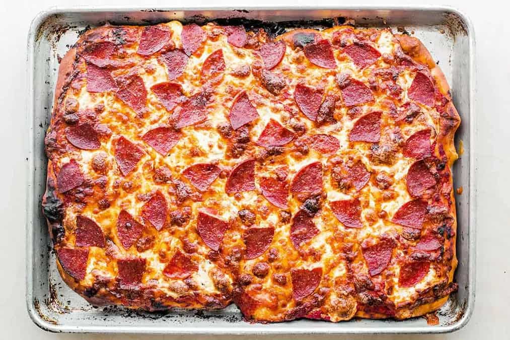 Pepperoni Pan Pizza