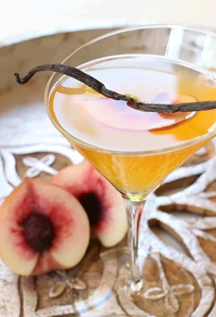 How to make Vanilla Peach Cosmopolitan Cocktail Recipe