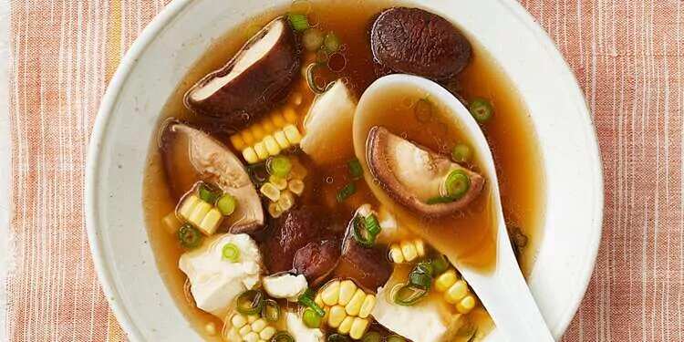 How to make Chinese Corn And Mushroom Soup Recipe