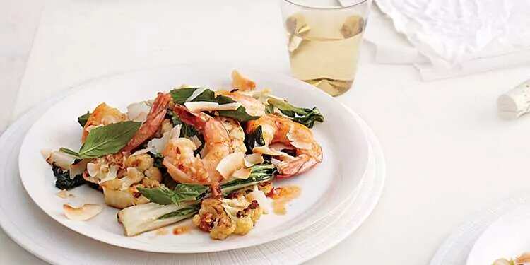 How to make Spicy Cauliflower Bok Choy And Shrimp Stir Fry With Coconut Recipe