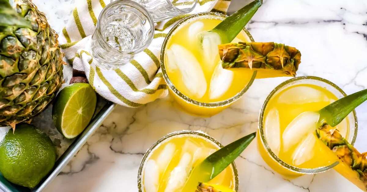How to make  Pineapple Margaritas Recipe