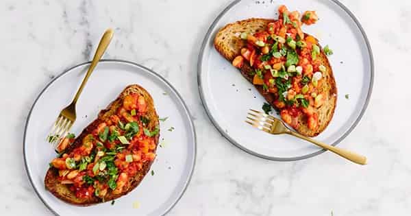 How to make Tomato And White Bean Stew On Toast Recipe