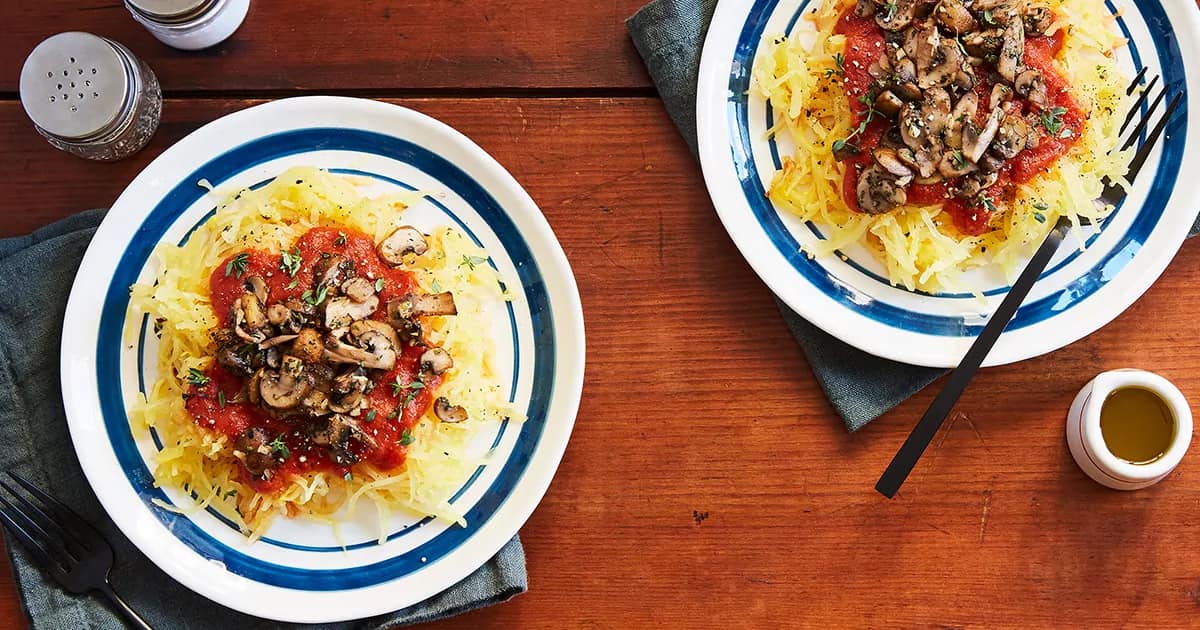 How to make Vegan Spaghetti Squash With Mushroom Marinara Sauce Recipe