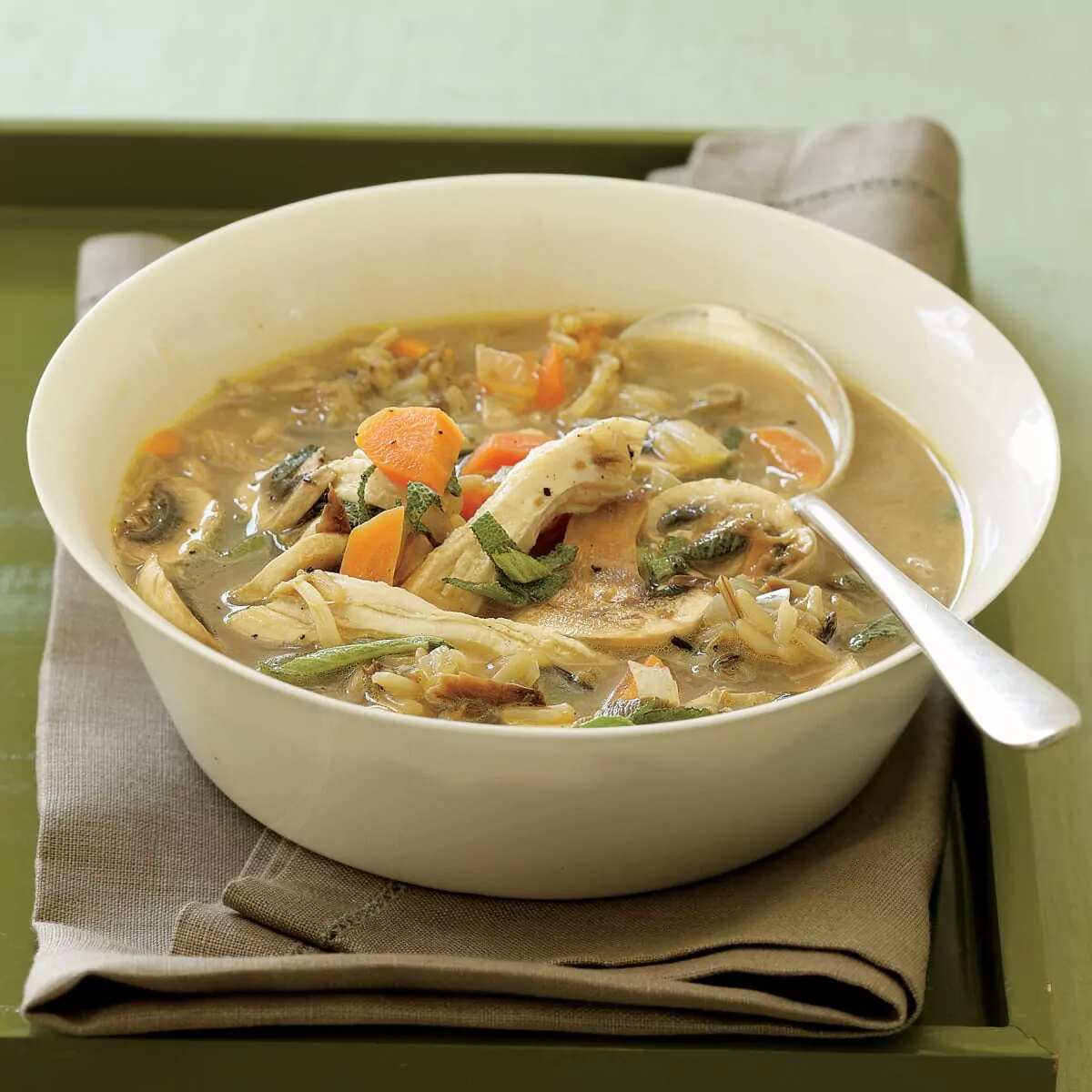 How to make Creamy Wild Rice-and-mushroom Soup Recipe