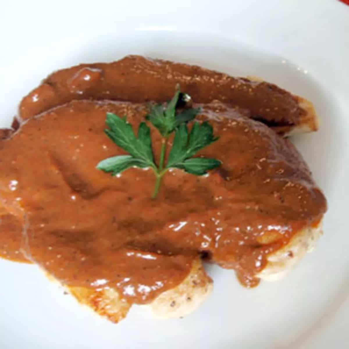 How to make Peanut Butter Cup Chicken Mole Recipe