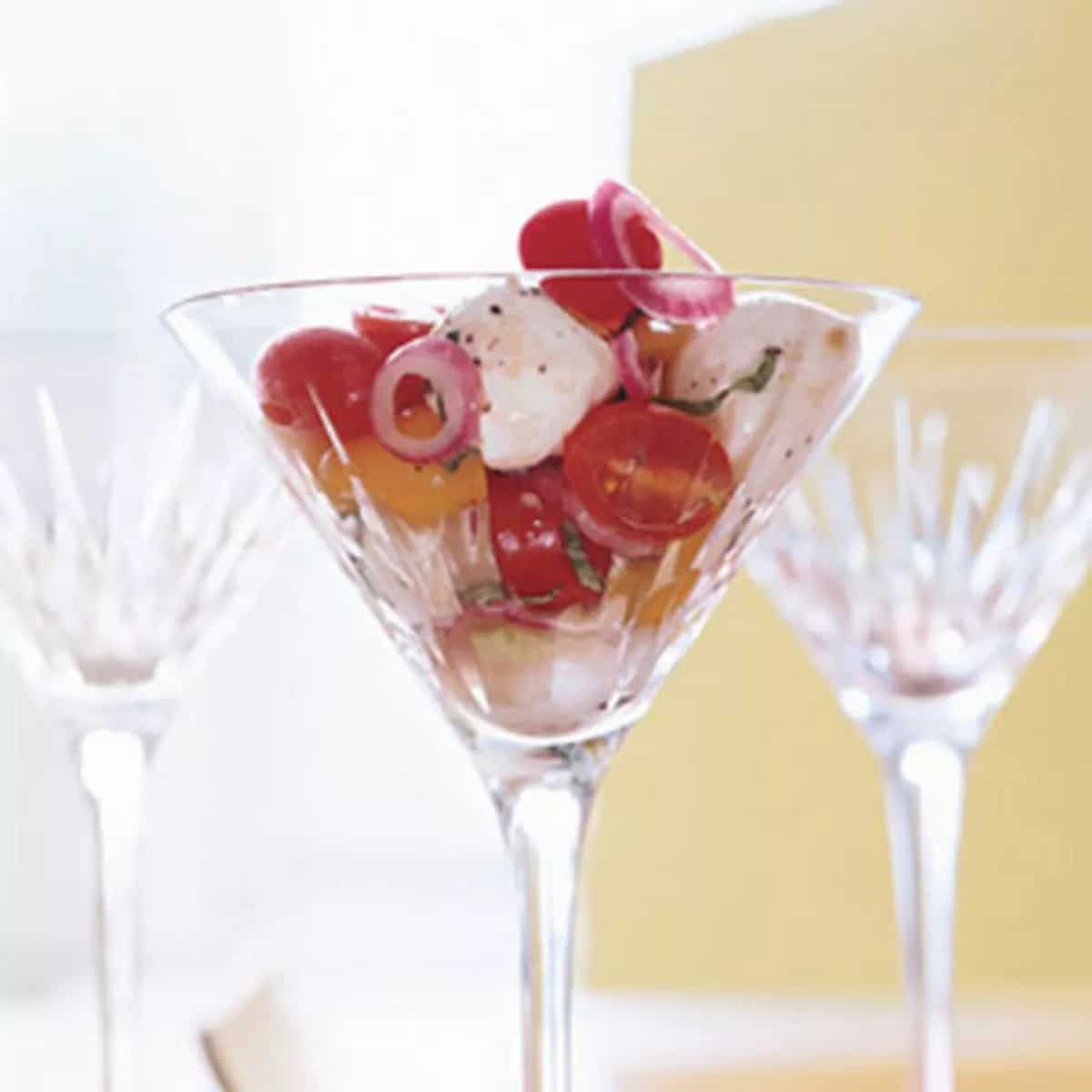 How to make Tomato And Bocconcini Salad Recipe