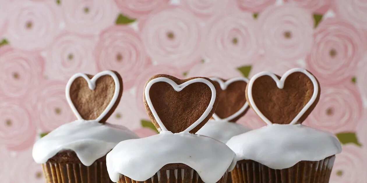 How to make Banana Gingerbread Cupcakes Recipe
