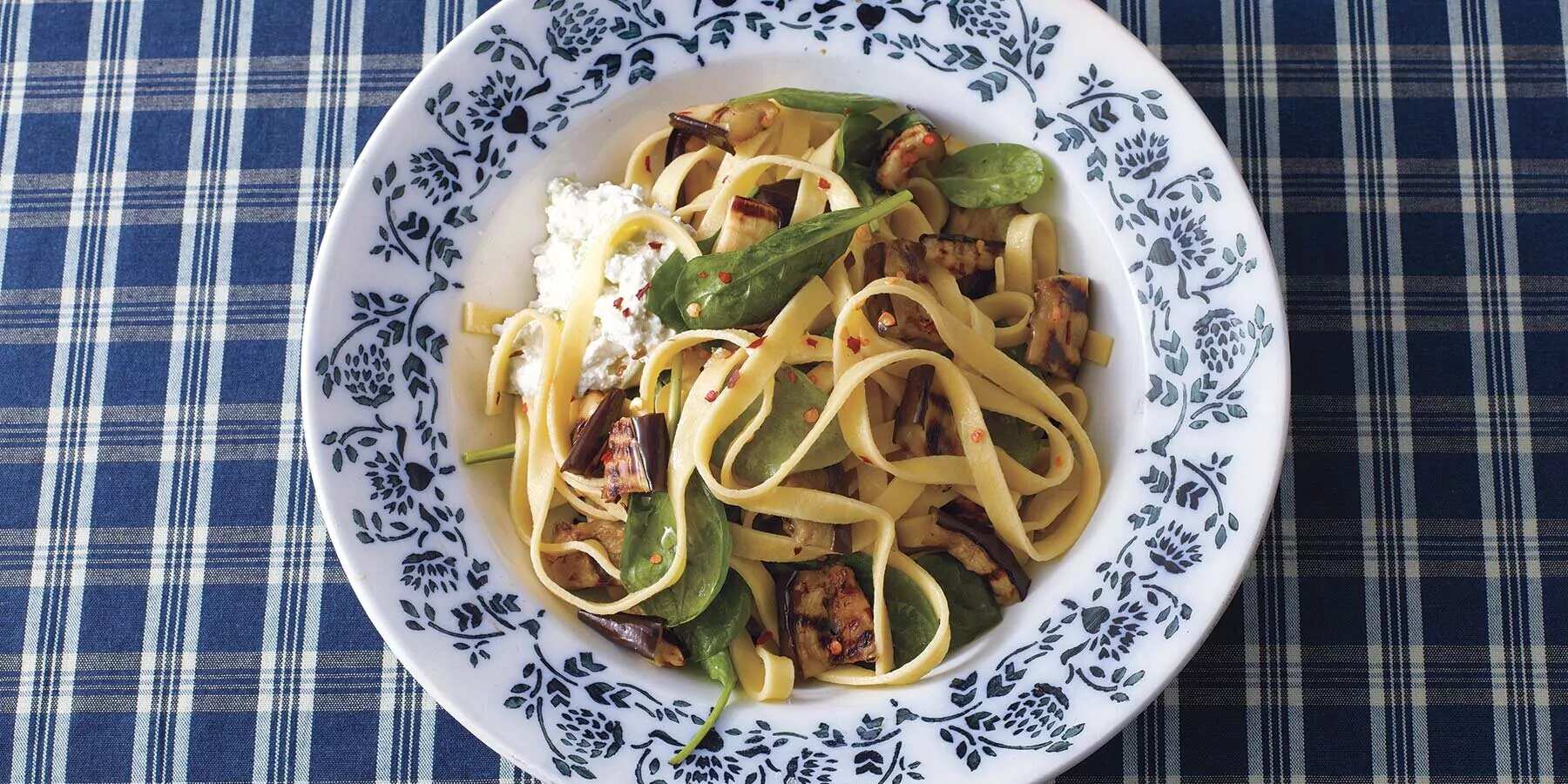 How to make Fettuccine With Spinach, Ricotta, And Grilled Eggplant Recipe