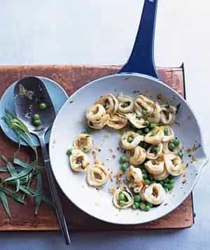 How to make Tortellini With Peas And Tarragon Recipe
