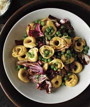 How to make Tortellini With Radicchio And Peas Recipe