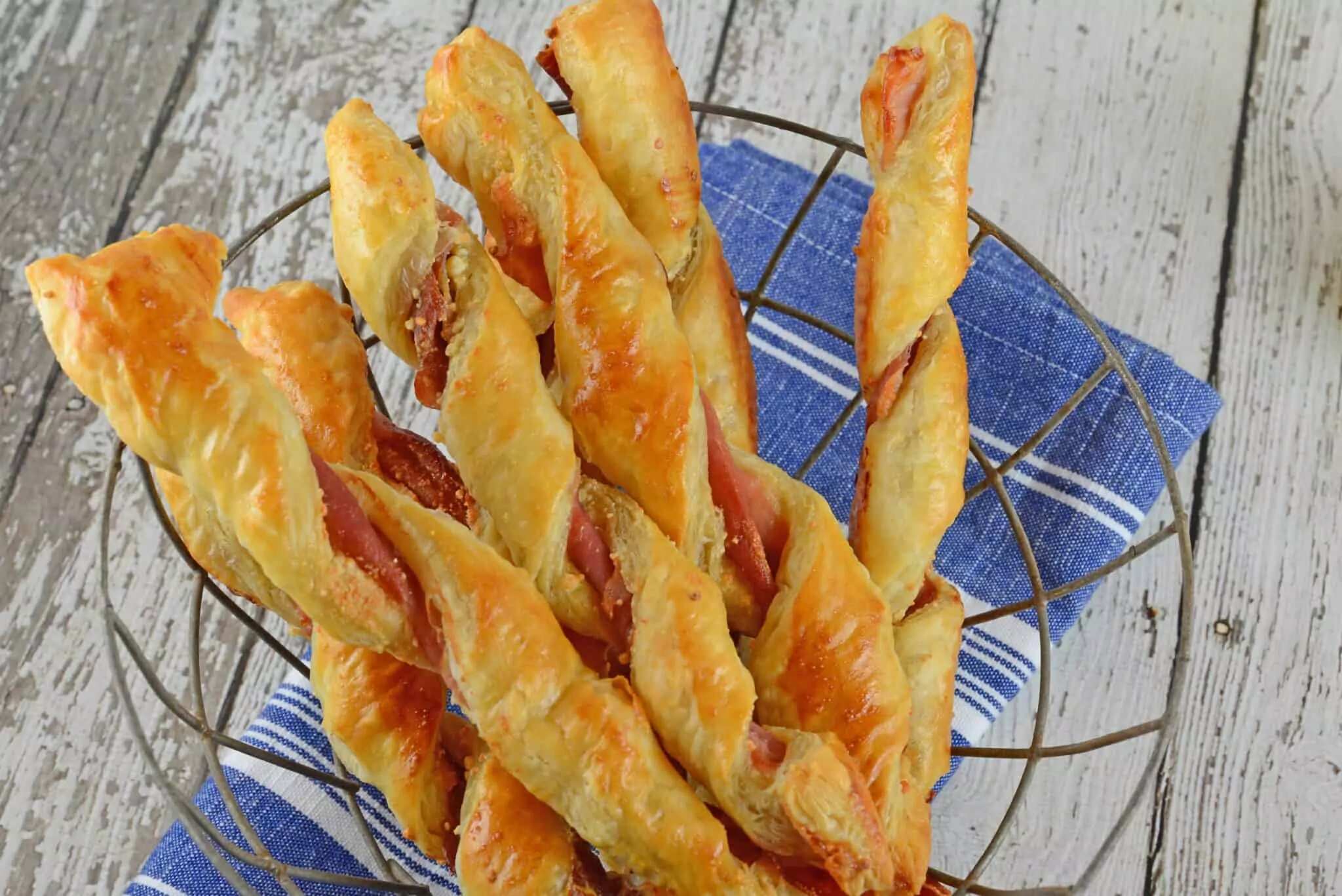 How to make Prosciutto Parmesan Cheese Straws Recipe