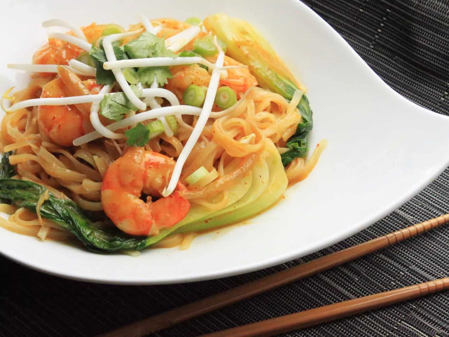 How to make Curried Coconut Noodles With Shrimp Recipe