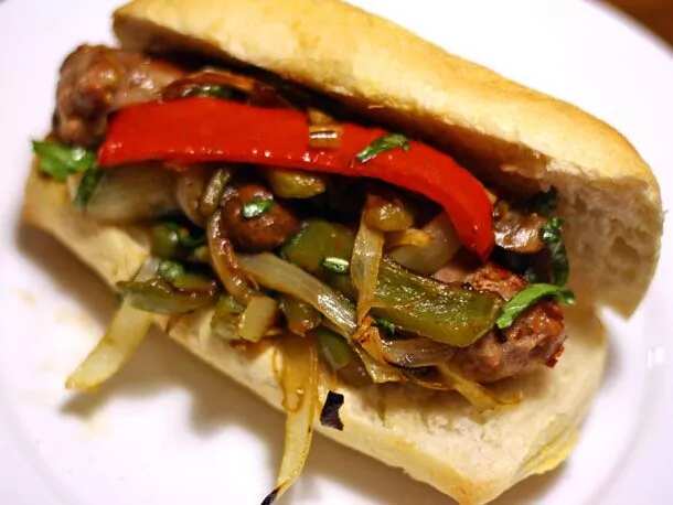 How to make Roasted Italian Sausage, Pepper, And Mushroom Sandwich Recipe
