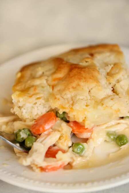 Cheesy Chicken Pot Pie